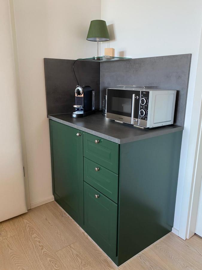 Alpen-Panorama Suite - Einzigartige Privatsuite Hoch Ueber Muenchen, 12Tes Og, Alpenblick, Loggia, Whirlpool, 15 Minuten Zum Zentrum, Ruhe Und Erholung In Der Stadt Muenchen Fuer Privat Und Geschaeftlich Reisende エクステリア 写真