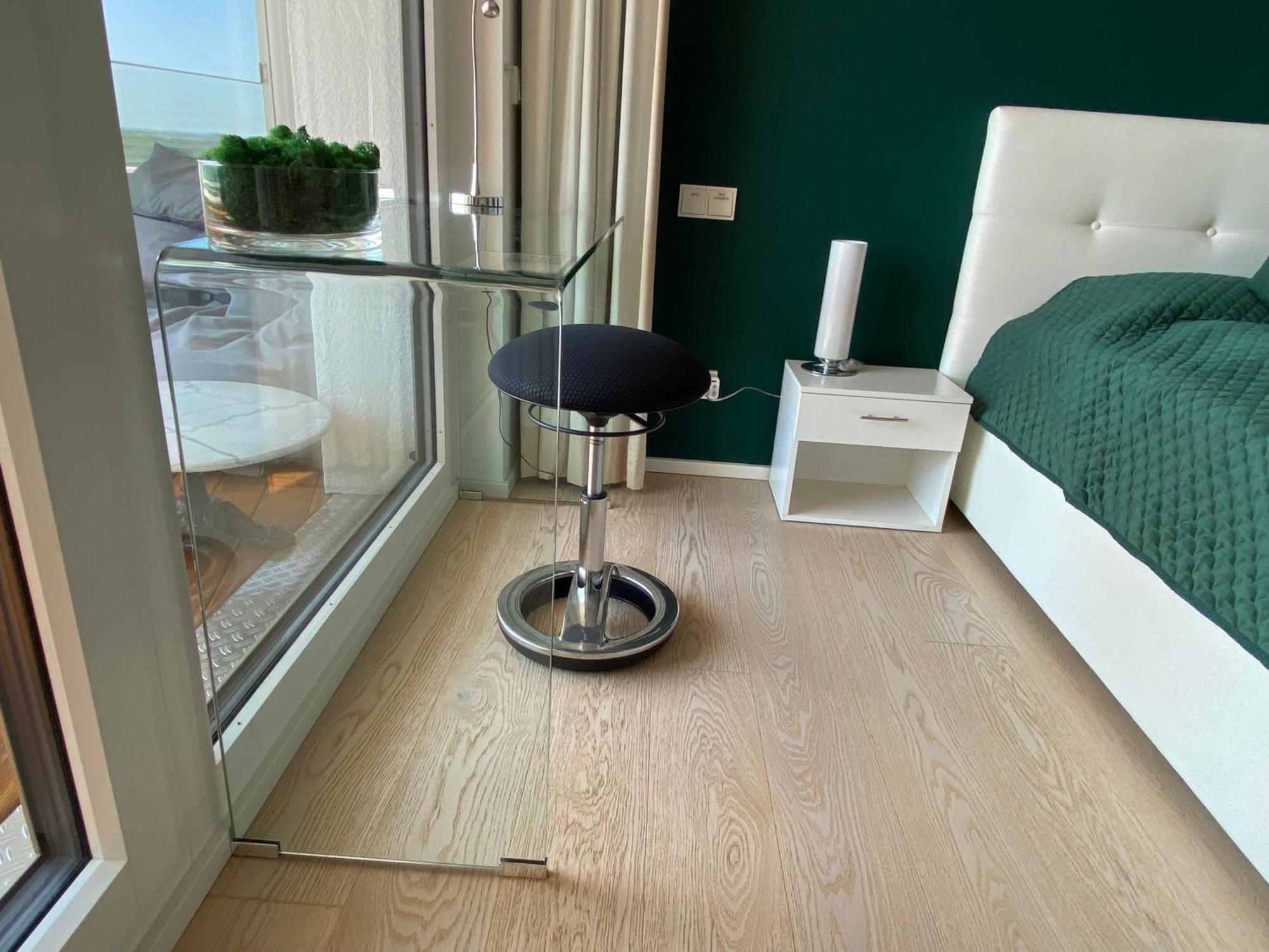 Alpen-Panorama Suite - Einzigartige Privatsuite Hoch Ueber Muenchen, 12Tes Og, Alpenblick, Loggia, Whirlpool, 15 Minuten Zum Zentrum, Ruhe Und Erholung In Der Stadt Muenchen Fuer Privat Und Geschaeftlich Reisende エクステリア 写真